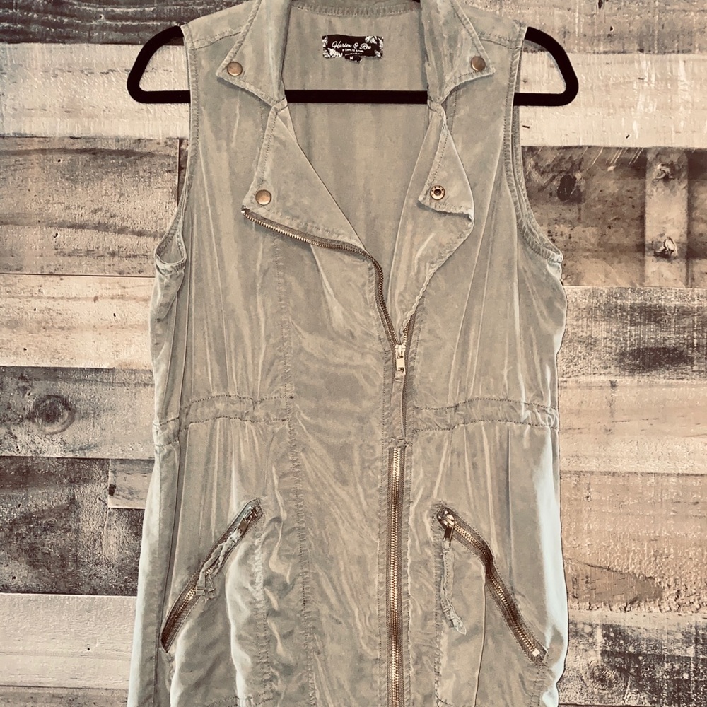 Harlow & Roe Mazie Cargo Vest